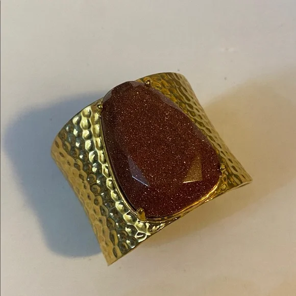 Park Lane Dubai gold tone cuff bracelet with burgundy stone - Picture 2 of 4